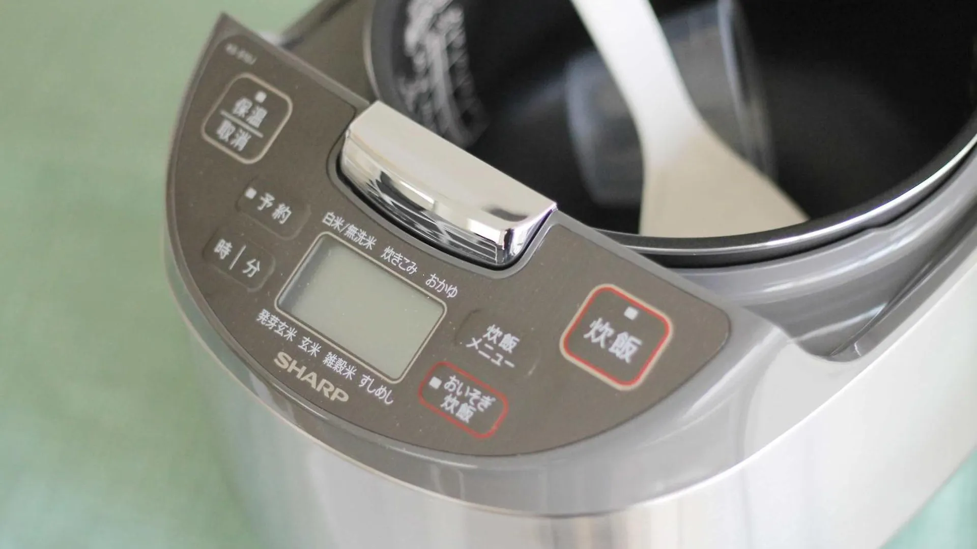 Residence Yu - Spacious 2Br Apartment Central Yet Peaceful Stay Hiroshima